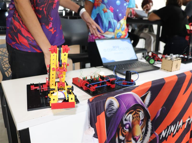 Anna Maria Braun apresenta relatório anual em conferência intitulada Empoderados pela Tecnologia